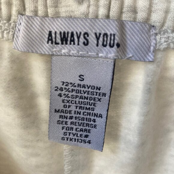 Drawstring Cotton Shorts - Picture 3 of 12